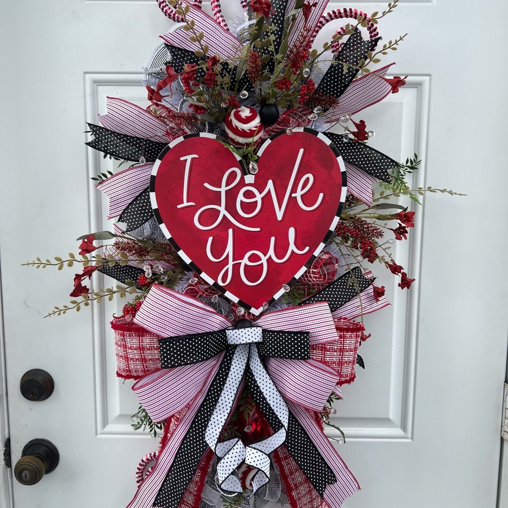 XL Handmade Valentine’s Swag, Gift for Her.